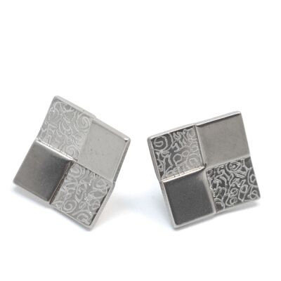 Titanium earrings.  Gray. Very light and absolutely allergy free! Available in 5 colours. Handmade in France. TT684 GRI