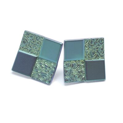 Titanium earrings.  Green. Very light and absolutely allergy free! Available in 5 colours. Handmade in France. TT684 GRO