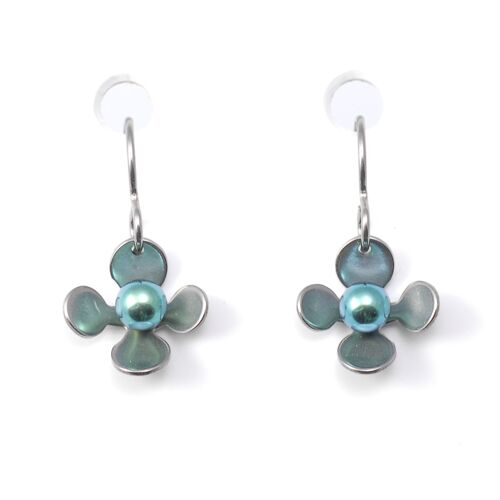Titanium earrings.  Green. Very light and absolutely allergy free! Available in 5 colours. Handmade in France. TT687 GRO