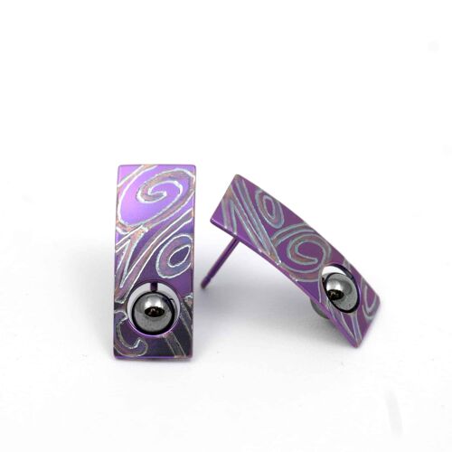 Titanium Earrings. Violet.  Very light and absolutely allergy free! Available in 5 colours. Handmade in France. TT500NT PA