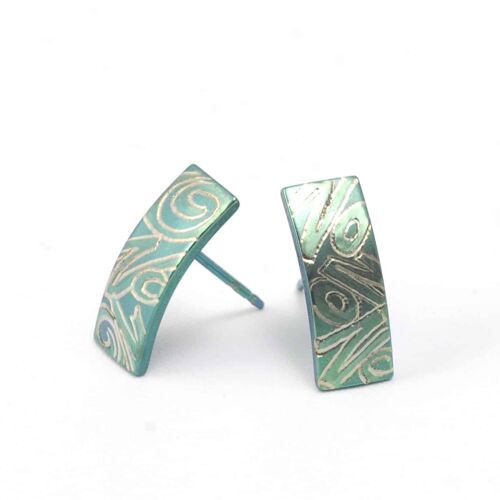 Titanium Earrings. Green.Very light and absolutely allergy free! Available in 5 colours. Handmade in France. TT205 GRO