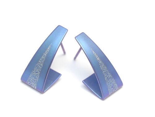 Titanium Earrings. Blue. Very light and absolutely allergy free! Available in 5 colours. Handmade in France. TT614 BL