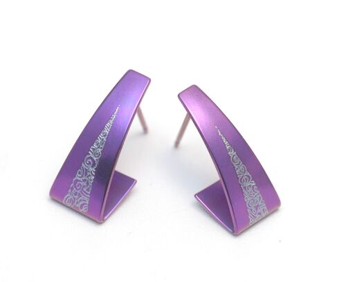 Titanium Earrings. Violet. Very light and absolutely allergy free! Available in 5 colours. Handmade in France. TT614 PA