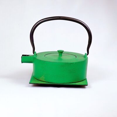 Heii Na cast iron teapot 0.8l light green
