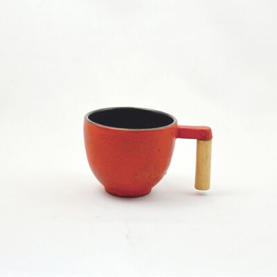 Tea cup iron round wood red