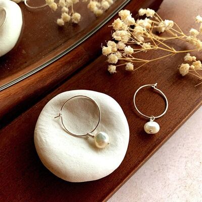 Aphrodite Organic Pearl Hoop Earrings_Gold plate