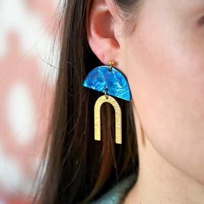 Bandit - Resin Geometric Arch Earrings_Gold plated studs
