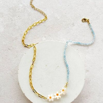 Daisy Chain Aquamarine or Sunstone Necklace_Aquamarine