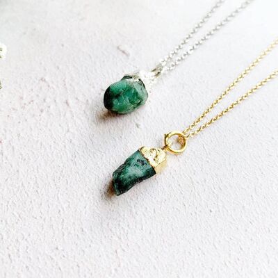 Hera - May Birthstone Emerald Necklace_Silver plate
