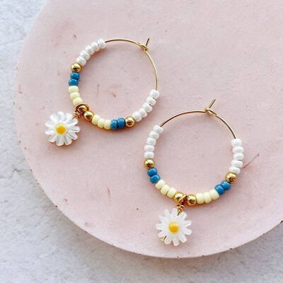 Here Comes The Sun: Daisy & Bead Hoop Earrings_Silver Plate