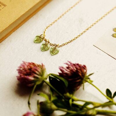 Leaf It To Me Glass Vintage Leaves Necklace