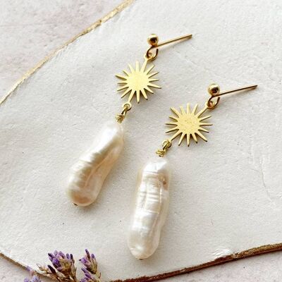 Varuna: Organic Pearl and Sun Charm Drop Stud Earrings_Gold plate earrings