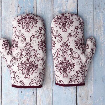 Damask print oven mitt. Soft durable oven glove. Red damask print baking glove. Oven mitten. Kitchen gloves. Housewarming gift