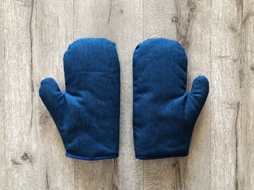 Blue denim oven mitt. Soft durable oven glove. Oven mitten. Kitchen gloves. Housewarming gift. Christmas gift. Mothers day gift