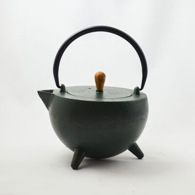 Pop 1.0l cast iron teapot green
