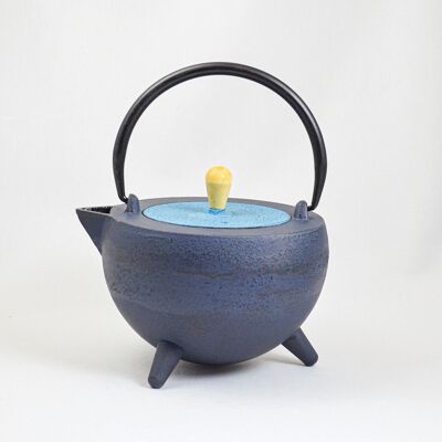 Pop 1.0l cast iron teapot blue-lid light blue