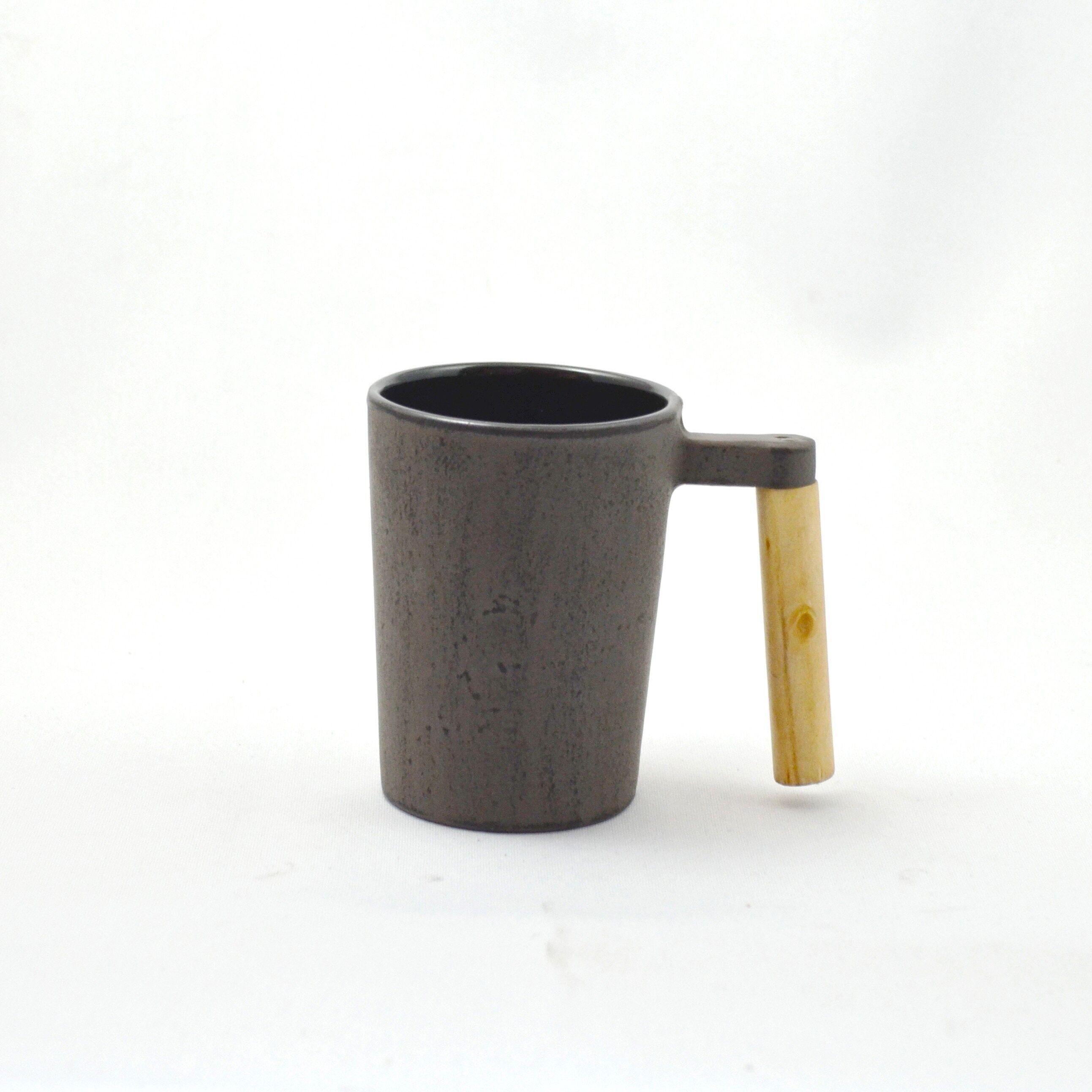 Teecup 8.5H ferro con legno grigio