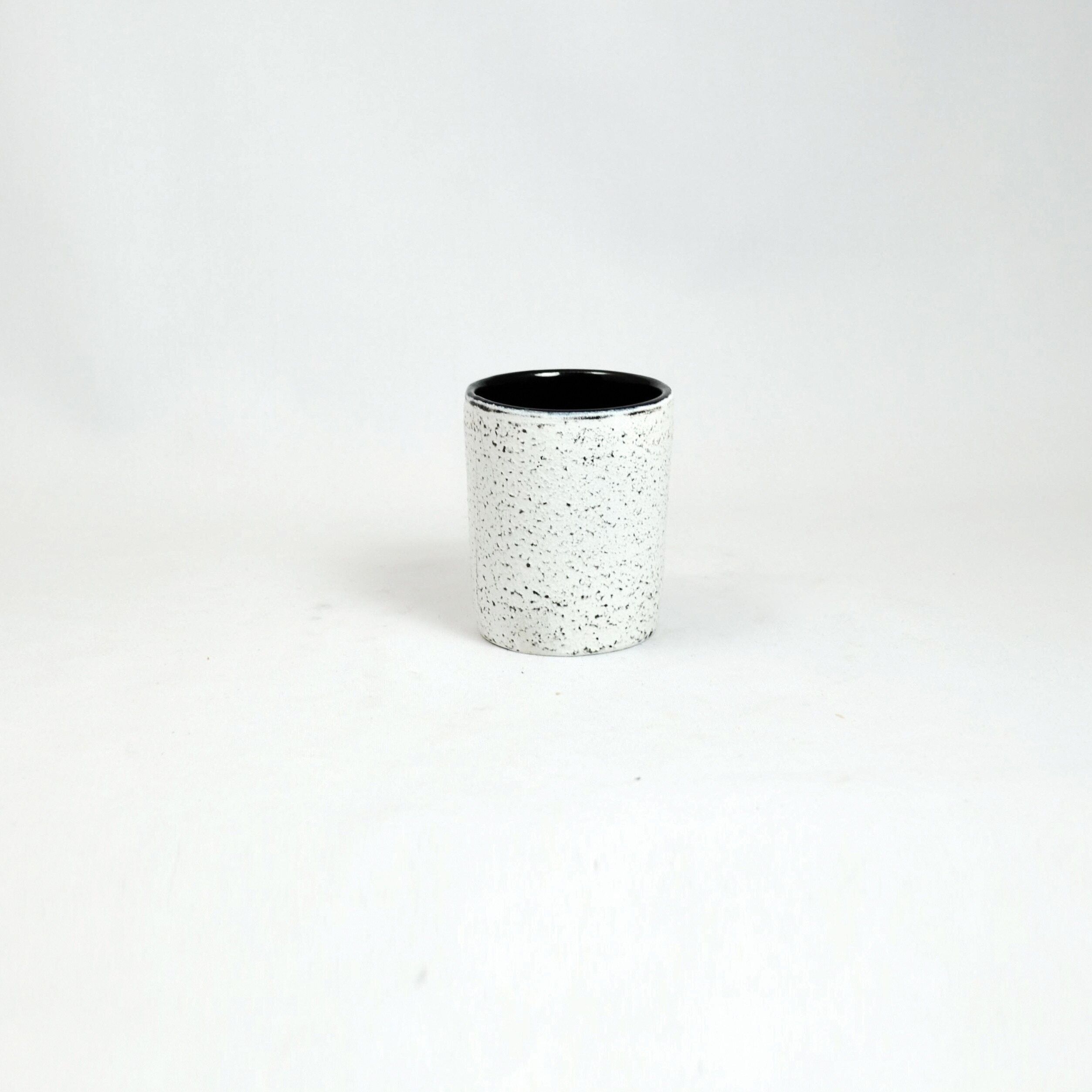 Iron cup 0.15l in white