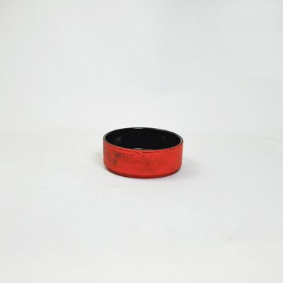 Stackable cast iron bowl red