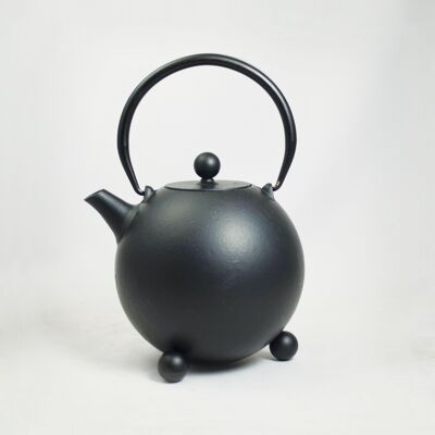 Boru cast iron teapot 1.2l black