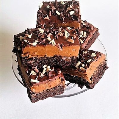 Luxury Dulce de Leche Che Brownies (Large Box of 6)