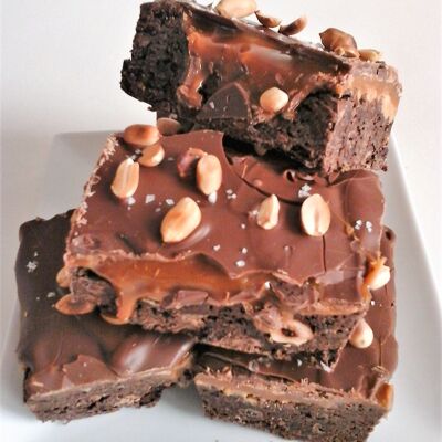 Luxury Salted Peanut Butter Caramel Brownies (Large Box of 6)