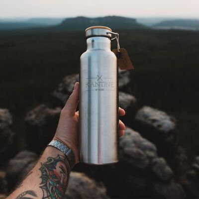 Drinking bottle vacuum flask 750ml made of stainless steel