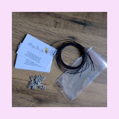 DIY Wish Bracelet (tie string) - BIRTHDAY