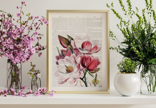 Magnolia Flower Art - Book Page L 8.1x12 (No Hanger)