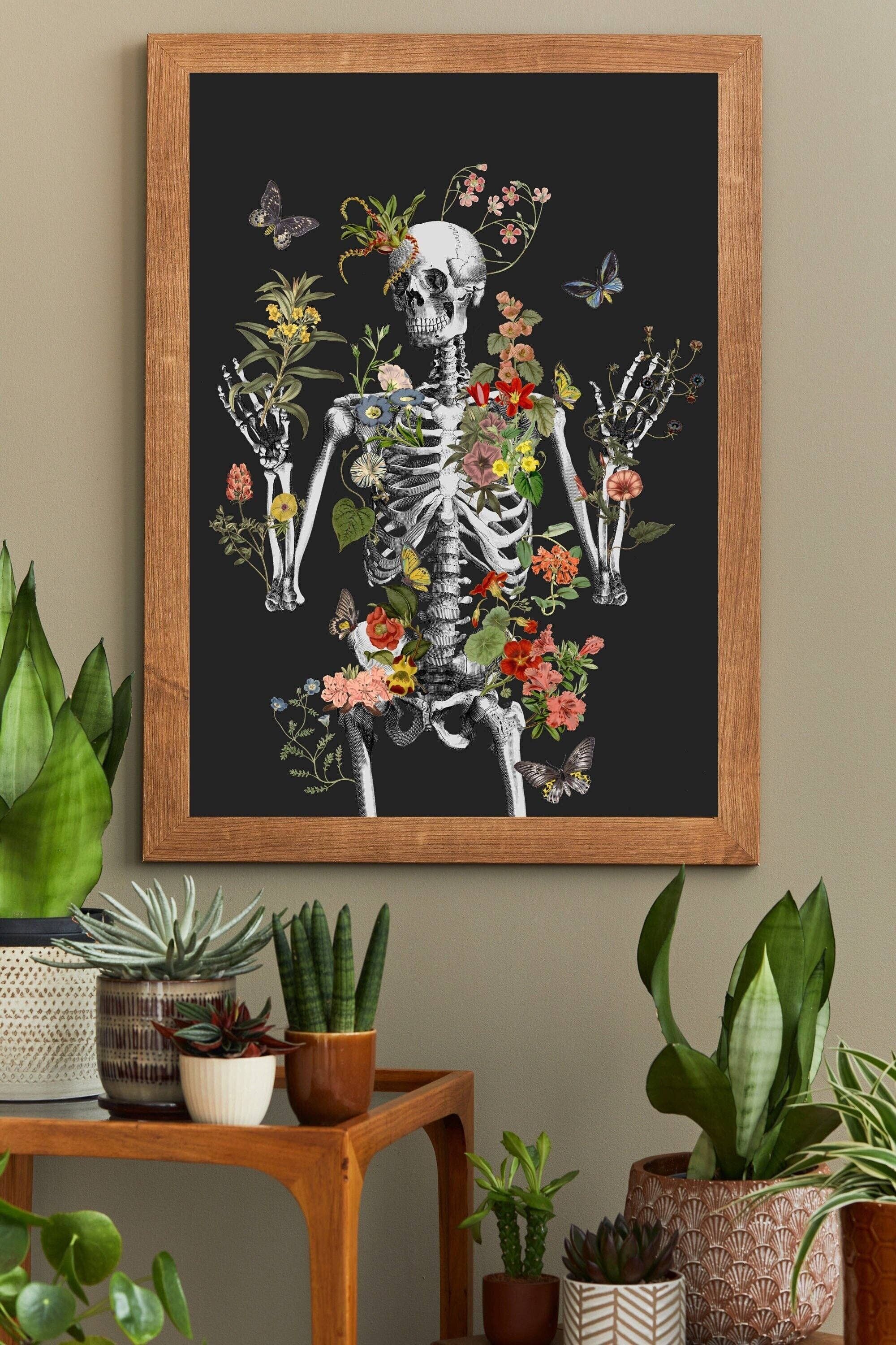 Wild Skeleton at Night Print (ohne Aufhänger)