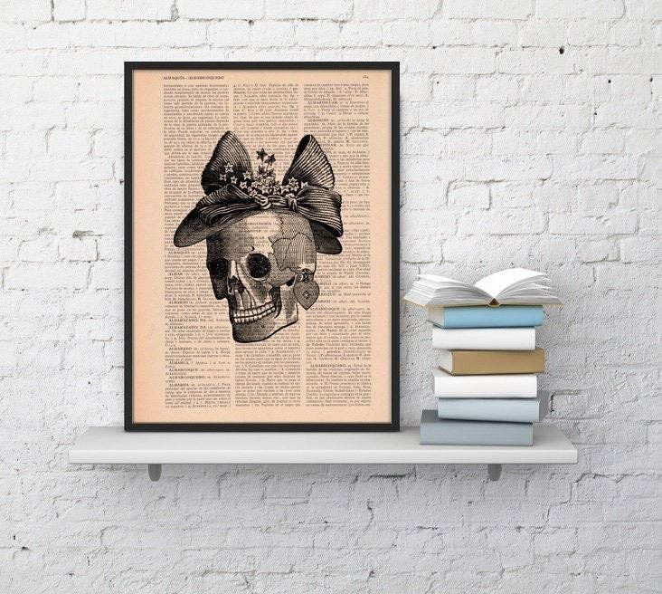 Weihnachts-Svg, Geschenk für sie Weihnachtsgeschenk Arztgeschenk Totenkopf-Buchdruck Vintage-Druck Schädel einer Frau mit Hut Collage-Buchdruckkunst SKA009 – A3 Weiß 11,7 x 16,5