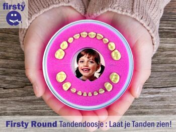 Design Tandendoosje Zwart - Firsty Round - Jongen/Meisje - Incl Logboekje NL + Hoera-Sticker 3