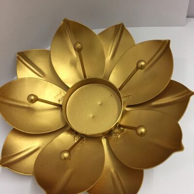 Portavelas de Metal - Diseño Flor de Loto - Color Dorado