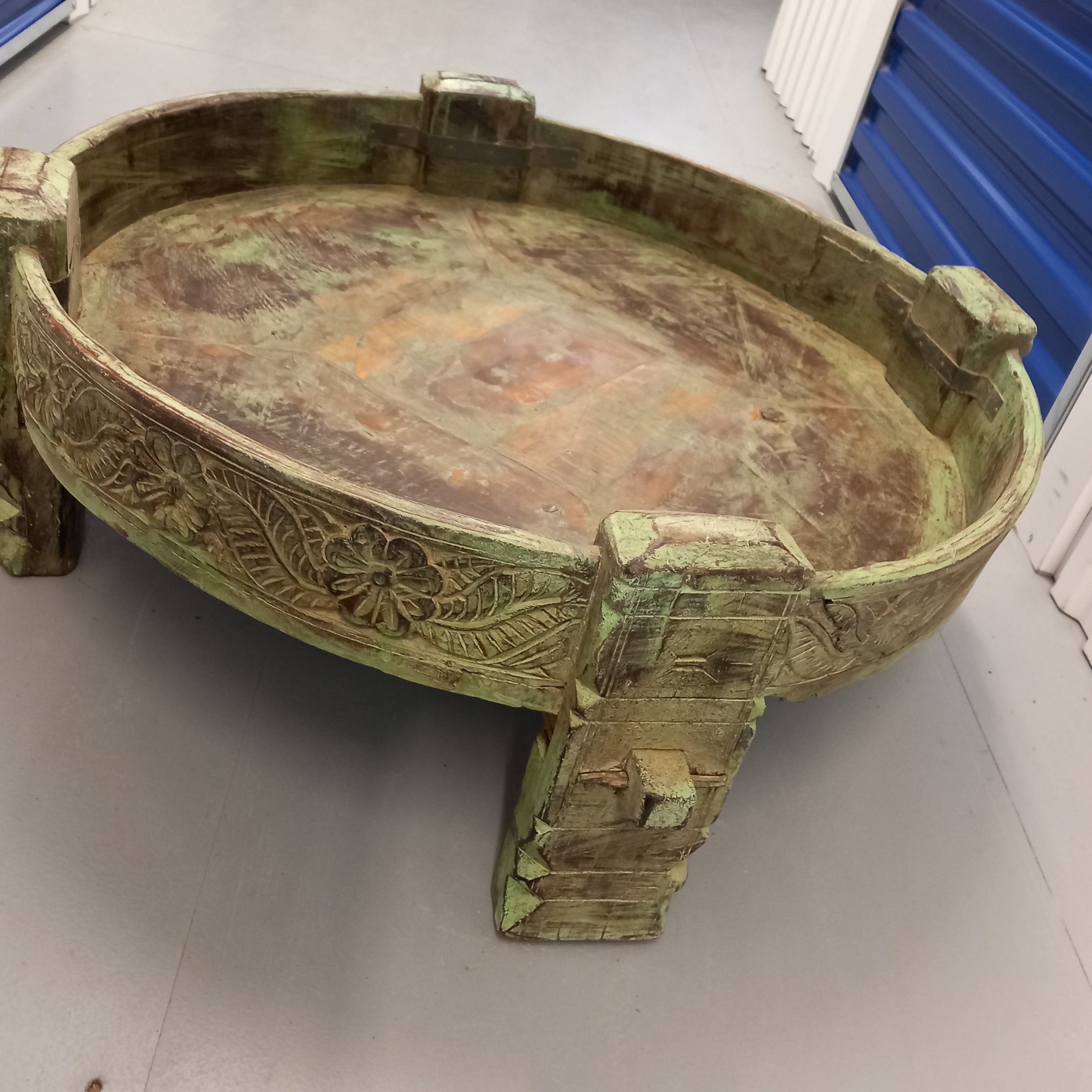 Upcycled Couchtisch aus Teakholz