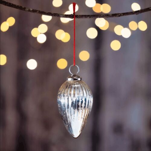 Glass Baubles Set of 3 - Single Bauble