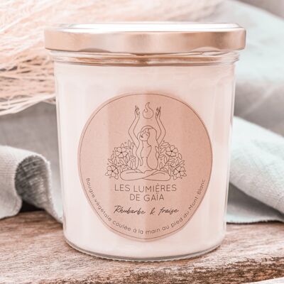 Rhubarb and strawberry scented candle