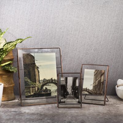 Recycled Metal and Glass Photo Frames - 4*6