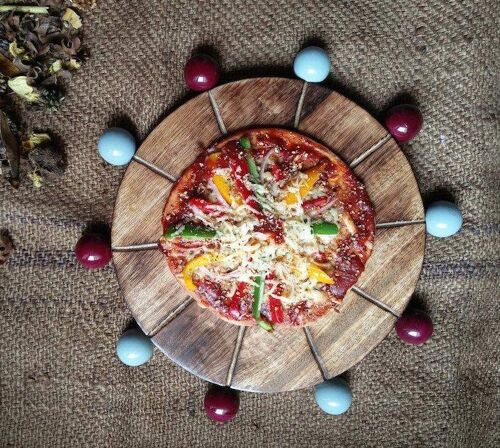 Giant wheel inspired cheese and pizza platter - Pic2-Dual Colour