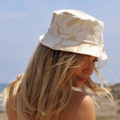 Damask - Bucket hat in cream and gold color