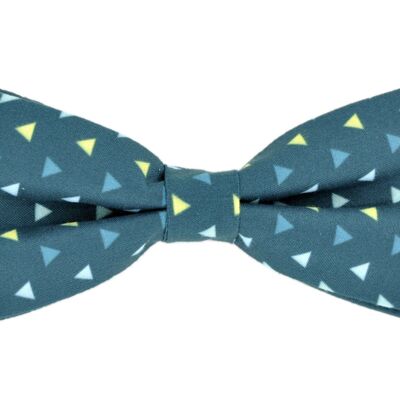 Triangle attitude designer bow tie
