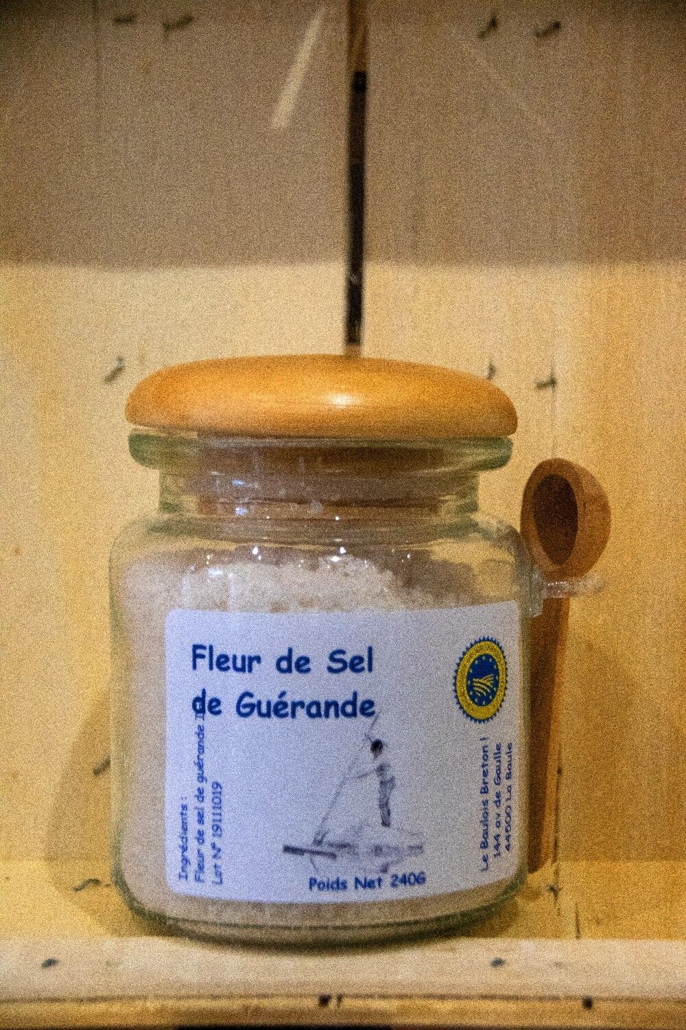 Barattolo di fleur de sel da 240 g con misurino