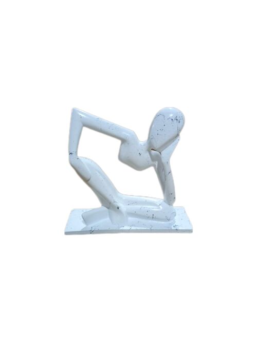 Skulptur Denkender Weiß Marmoroptik