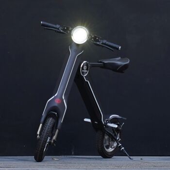 Scooter électrique 45 km d'autonomie et 35 km/h de vitesse maximale Cruzaa Bluetooth E Scooter Pro Carbon Black 13