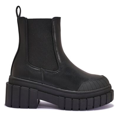 EXTREME CHUNKY TOE CAP CLEATED GUSSET BOOT