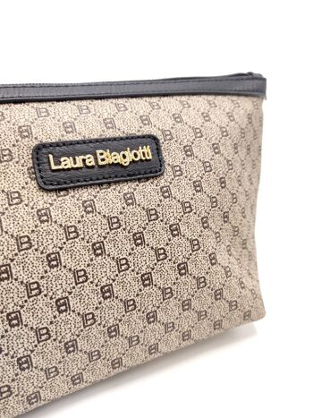 Marque Laura Biagiotti, Beauty bag en ecopelle stampata, fabriqué en Chine, art. LB125-10 3