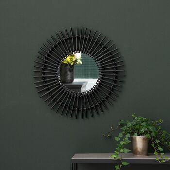 Miroir rond forme soleil en rotin noir 57 cm - Moka 4