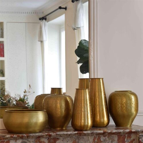 Vase cylindrique en aluminium motifs gravés doré H33 cm - Jaya
