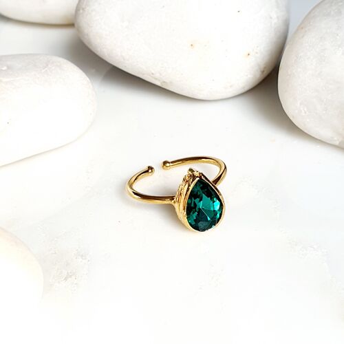 Stackable Teardrop  Green Ring (SN065)