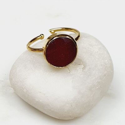 Anello con una pietra di giada rossa (SN493)