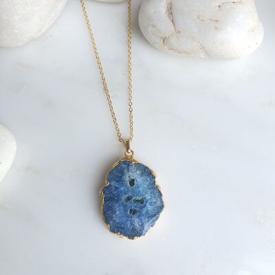 Collier pendentif quartz solaire bleu (SN534)